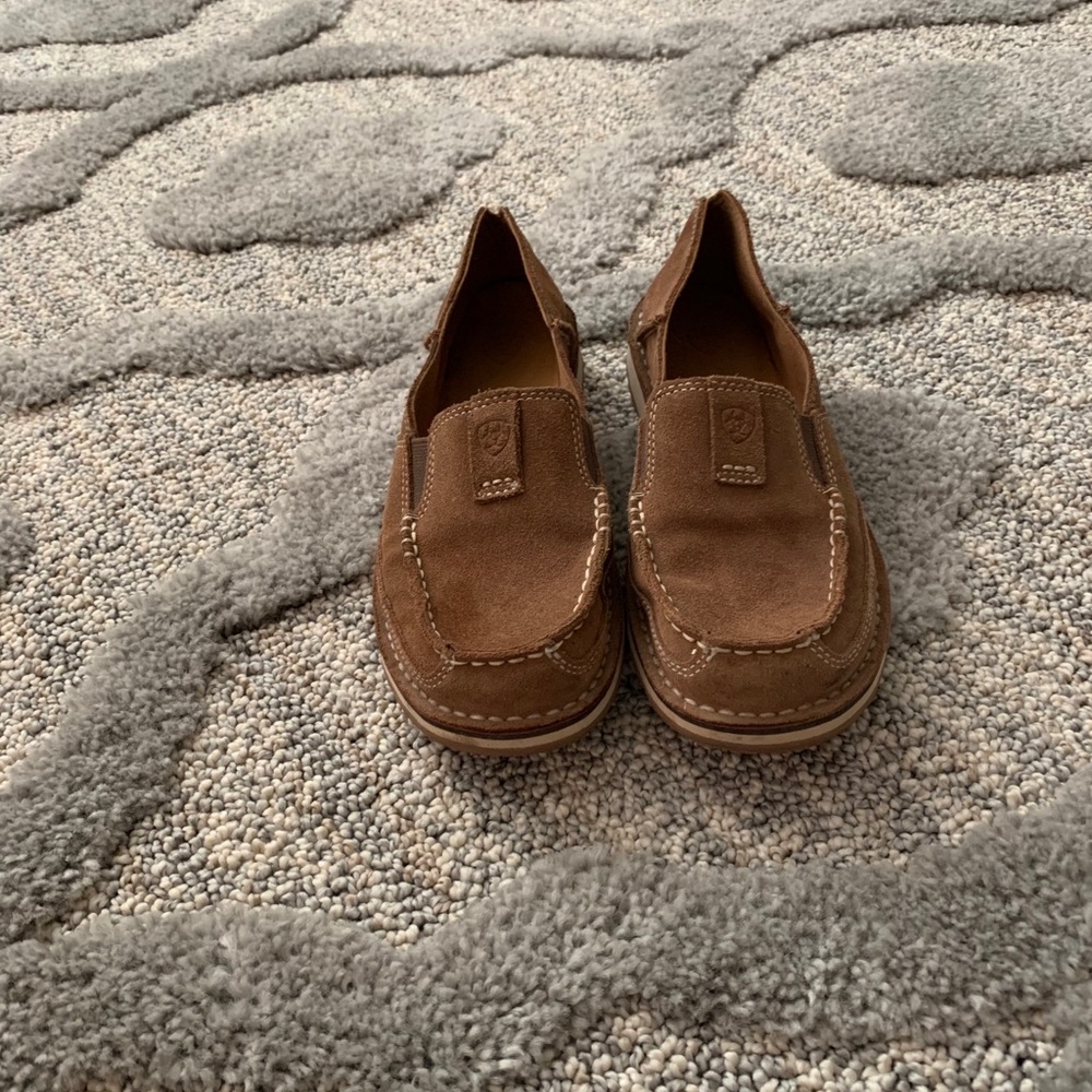 Ariat Cruisers